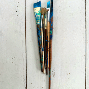 well-worn-paint-brushes